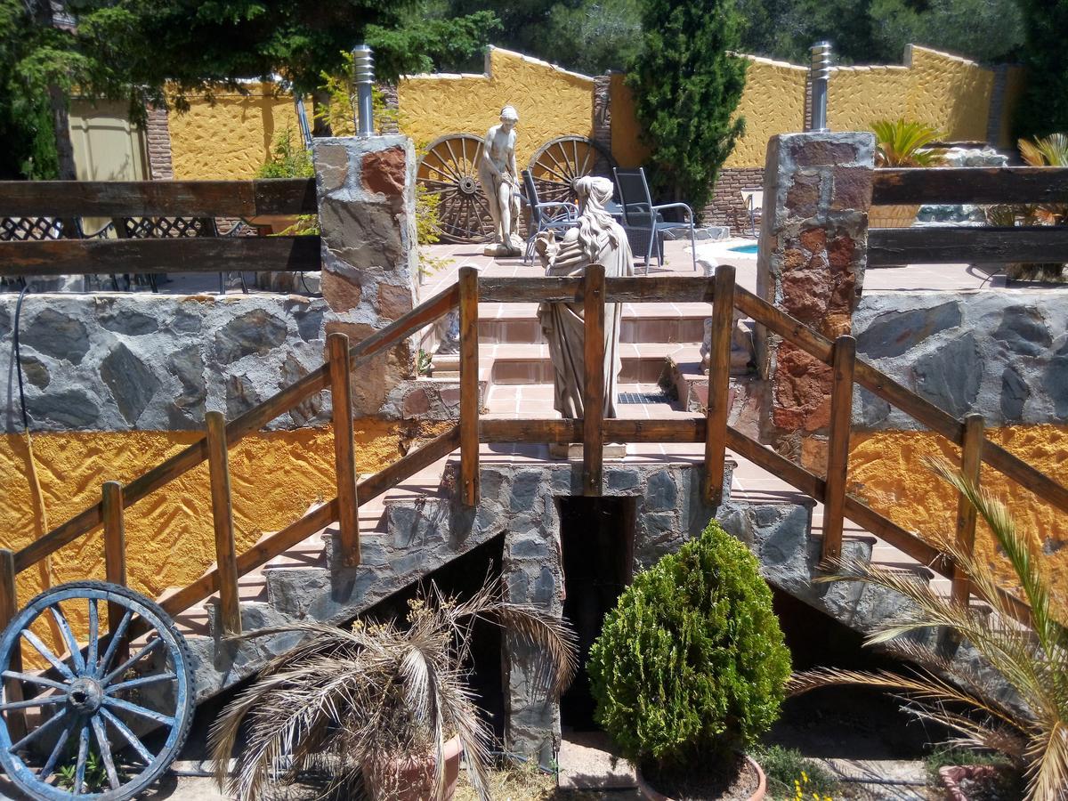 Hostal Sierra De Baza Exterior photo