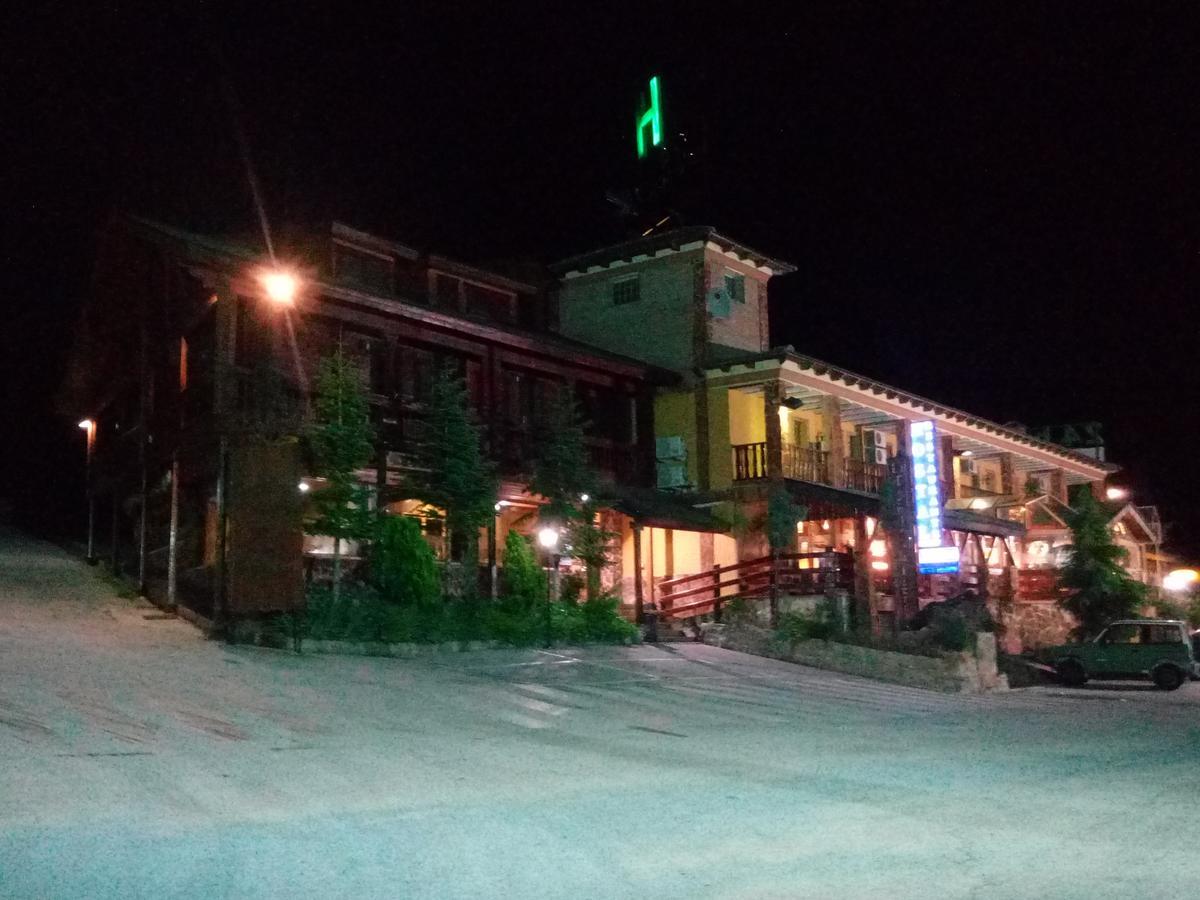 Hostal Sierra De Baza Exterior photo