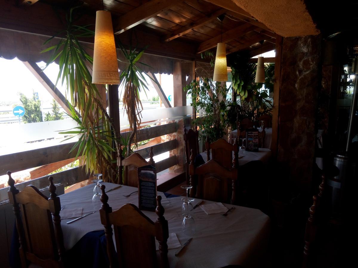Hostal Sierra De Baza Exterior photo